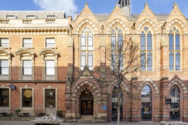 St Albions, 5 Albion Place